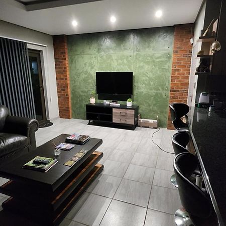 Lloyds - 3 Apartment Ermelo Room photo